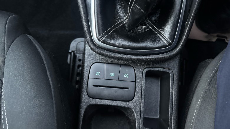 Ford Fiesta 1.1 Zetec 5dr Petrol Hatchback